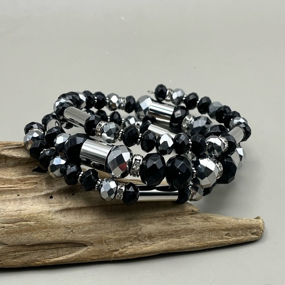 Holiday Sparkle Black and Silver Faceted Crystal Wrap Bracelet-Festive Gift - Picture 2 of 3